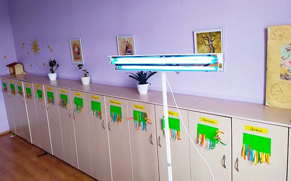 ЧОУ Образователни технологии закупи бактерицидни лампи